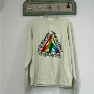 MADHAPPY peace Graphic Long Sleeve Shirt with Colorful Triangle Design medium